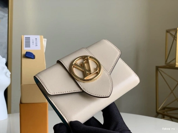 9 LOUIS VUITTON COMPACT WALLET PONT 0804